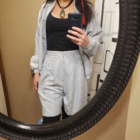 2 Piece Vintage Golf Outfit - Blue & Cream Jacket & Shorts - Picture 3 of 16